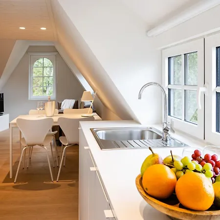 Doux Foyer 게스트하우스 4*